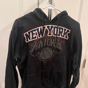 Black New York Knicks Hoodie Men’s size Small